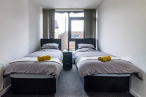 Charming 1-bed Flat in Eastwood
